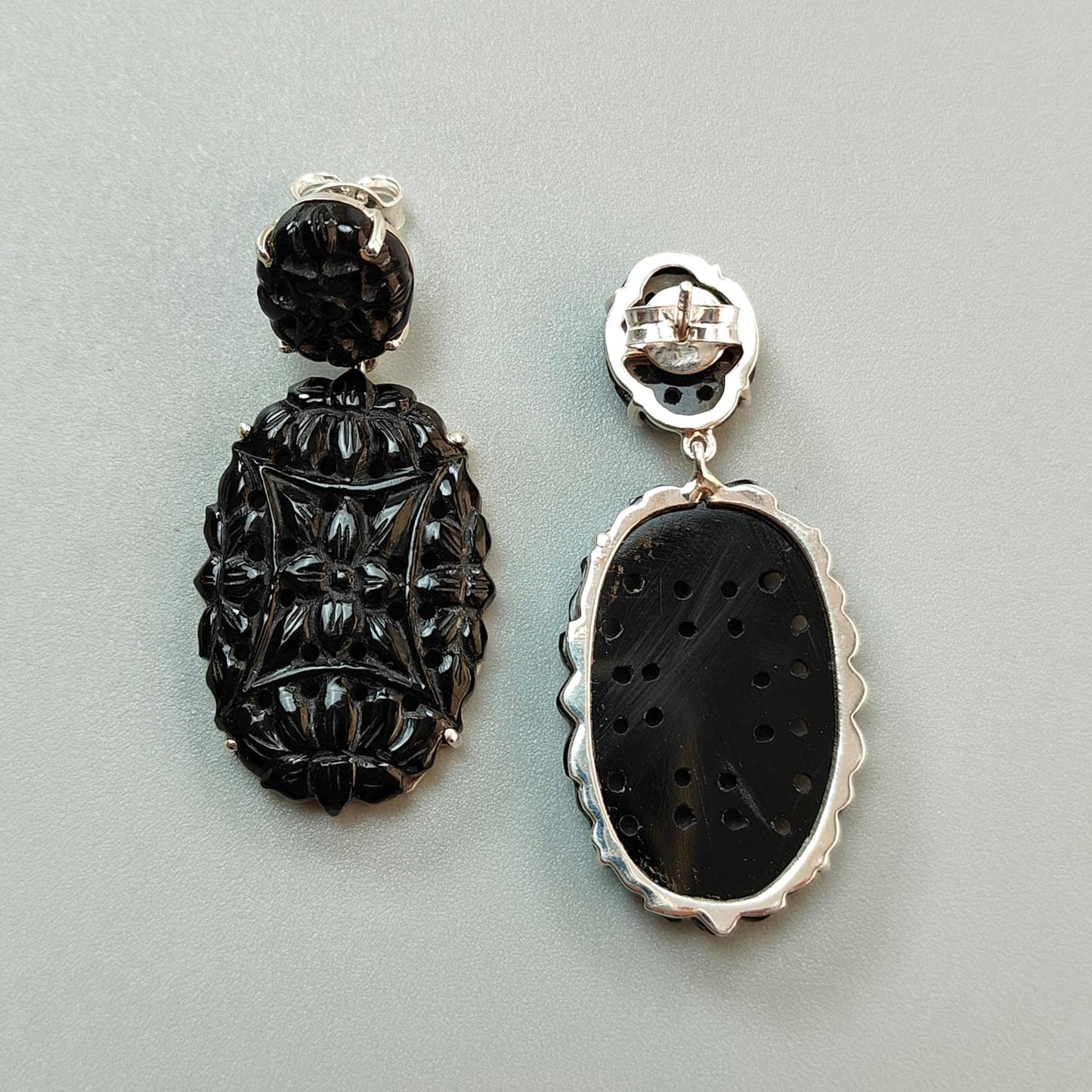Black Onyx Carving Silver Earring: 12.88gms Natural Onyx Hand Carved Oval Shape 925 Sterling Silver Prong Set Push Back Stud Earring 2"