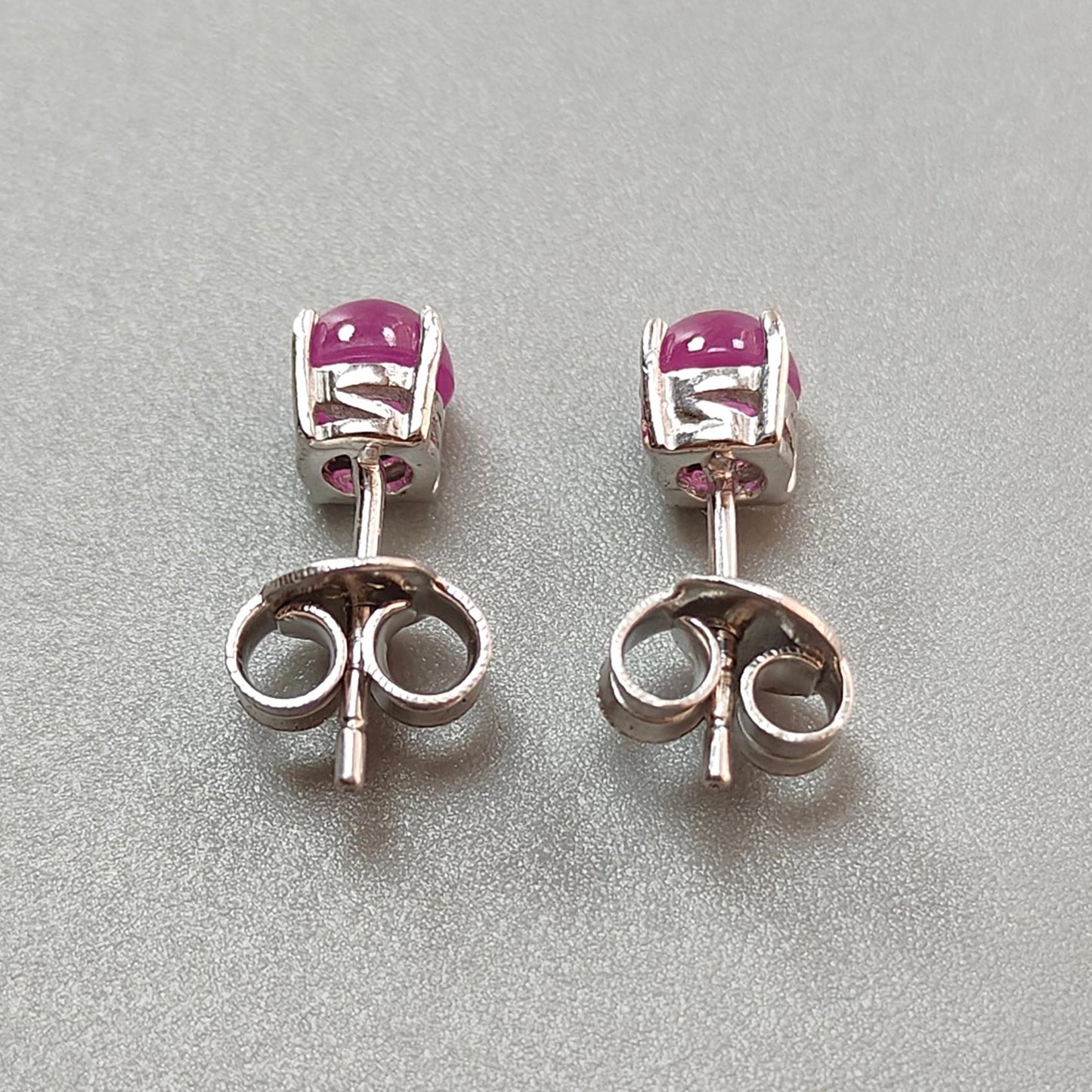 Ruby Plain Silver Earring: 1.69gms Natural Untreated Ruby Round Plain 925 Sterling Silver Prong Set Push Back Stud Earring 0.75"