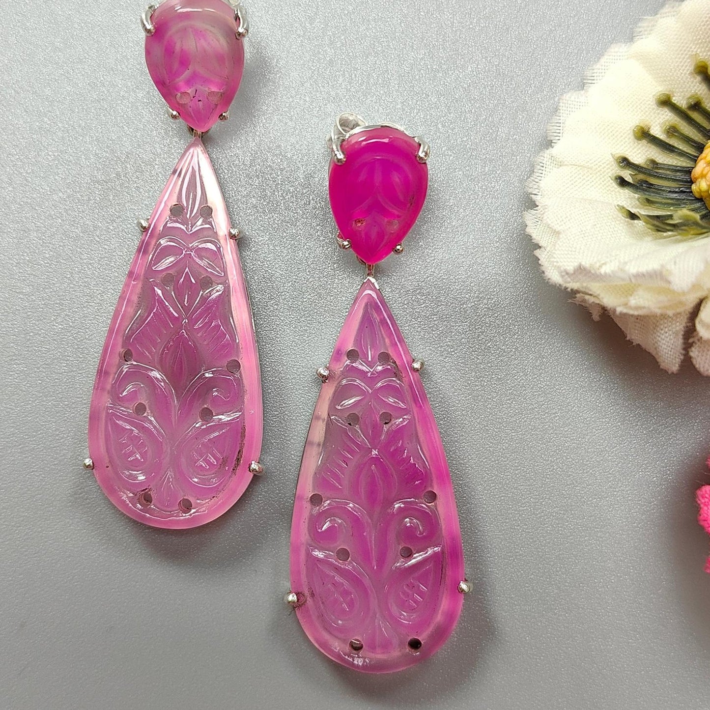 Pink Onyx Carving Silver Earring: 12.00gms Natural Onyx Gemstone Pear Shape Hand Carved 925 Sterling Silver Prong Set Stud Push Back Earring 2.30"