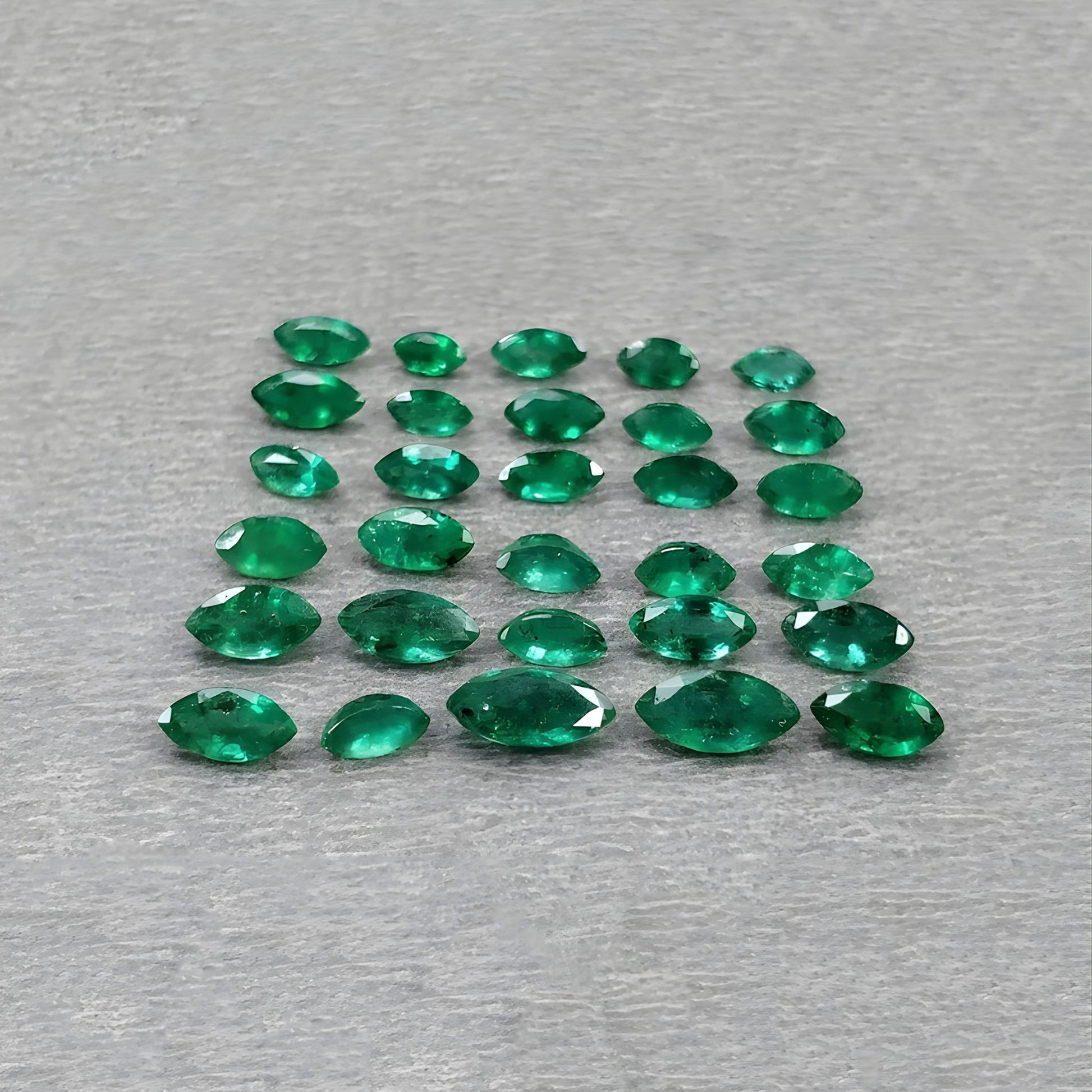 corte facetado de esmeralda