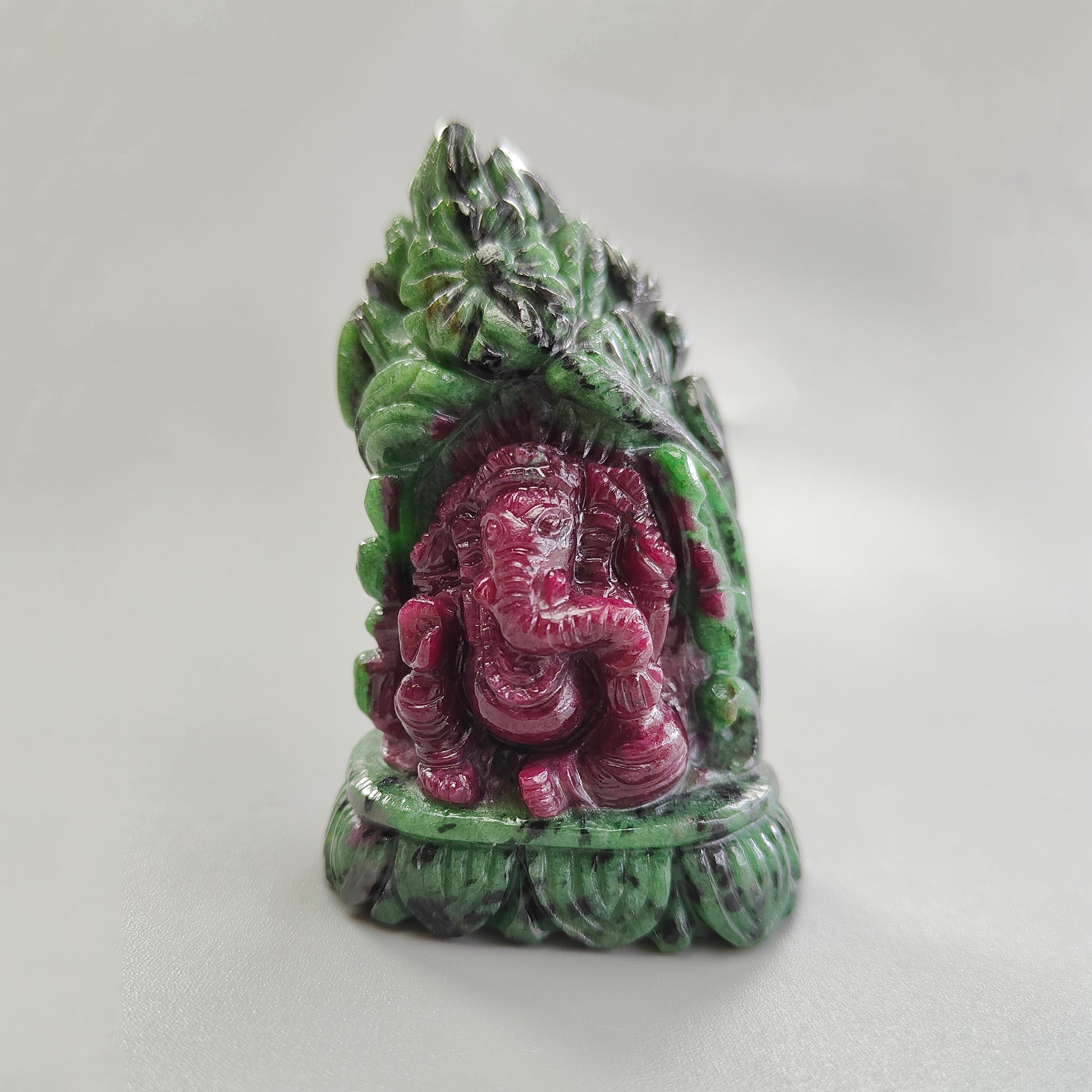 lord ganesha gemstone