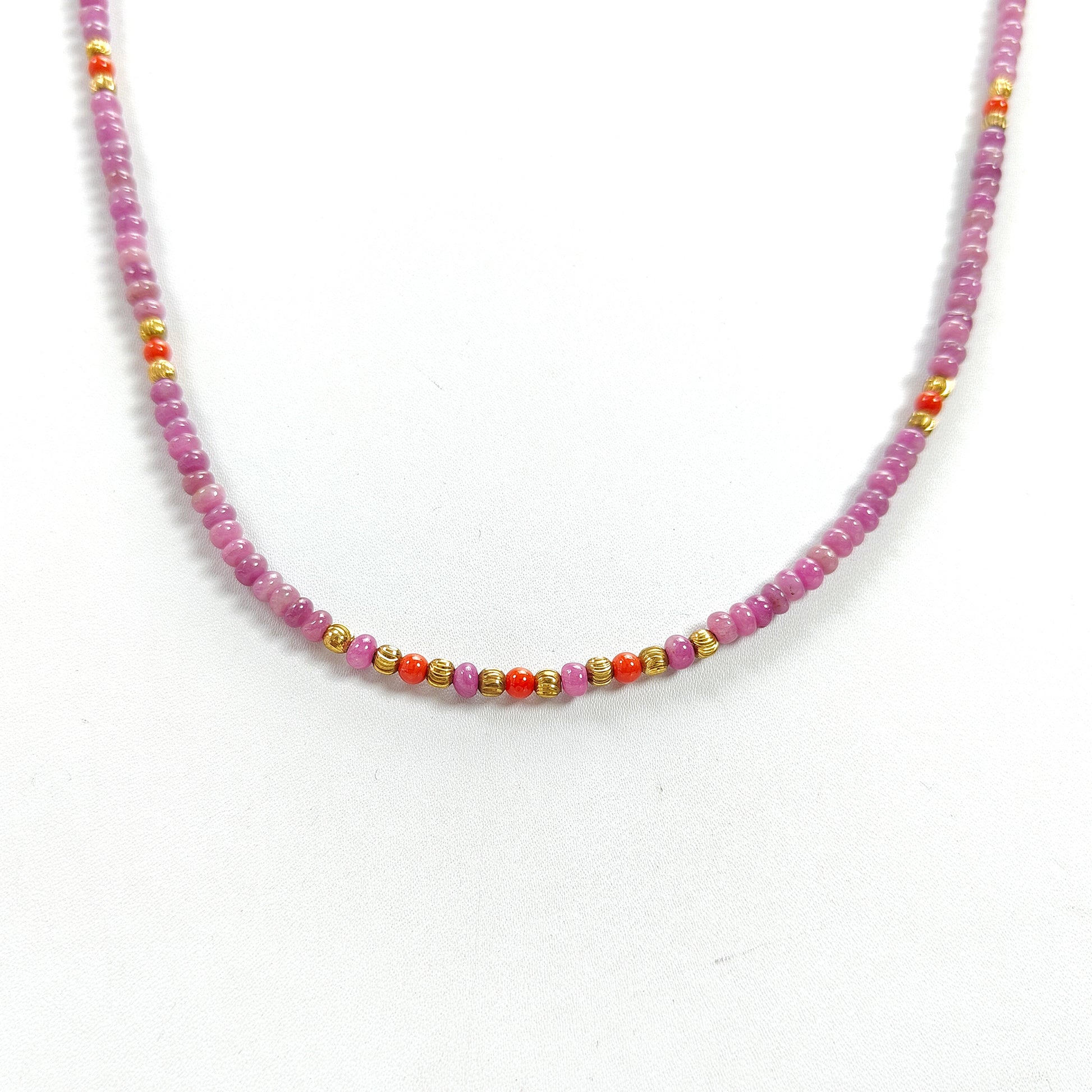 ルビーレッドコーラルの真鍮ロンデルネックレス