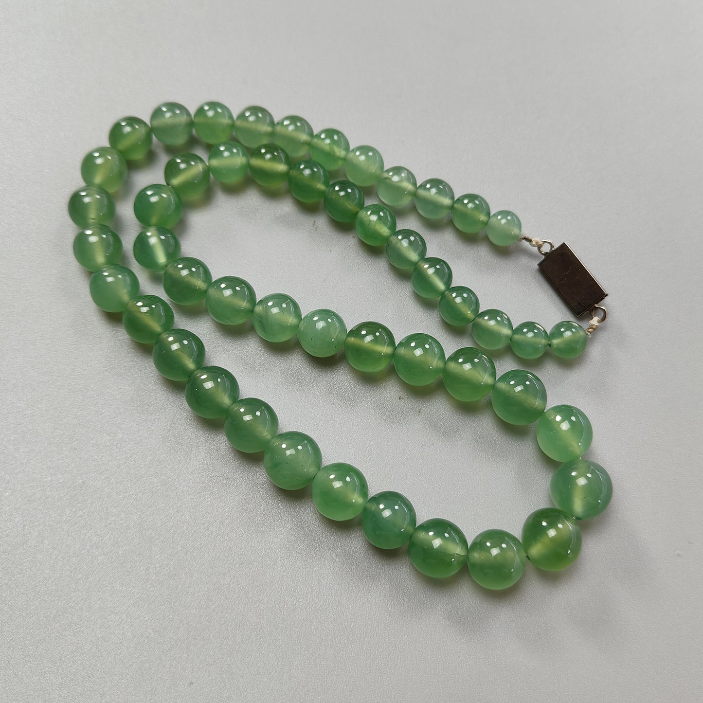 Green Antigorite Serpentine Round Beads Necklace: 361.60cts Natural Untreated Serpentine Round Shape 8mm - 12mm 19"
