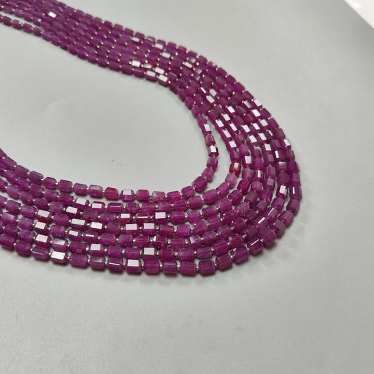 红宝石铅笔珠项链