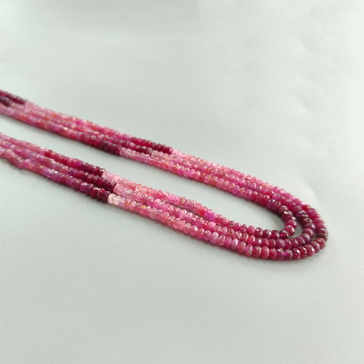 Collana con rubino naturale