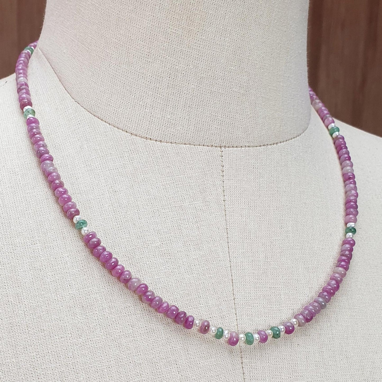 Zoisite Ruby Gemstone Beads Necklace: 19.65gms Natural Untreated Ruby, White Pearl & Emerald Plain Rondelle Brass Necklace 4.5mm - 5mm 18"