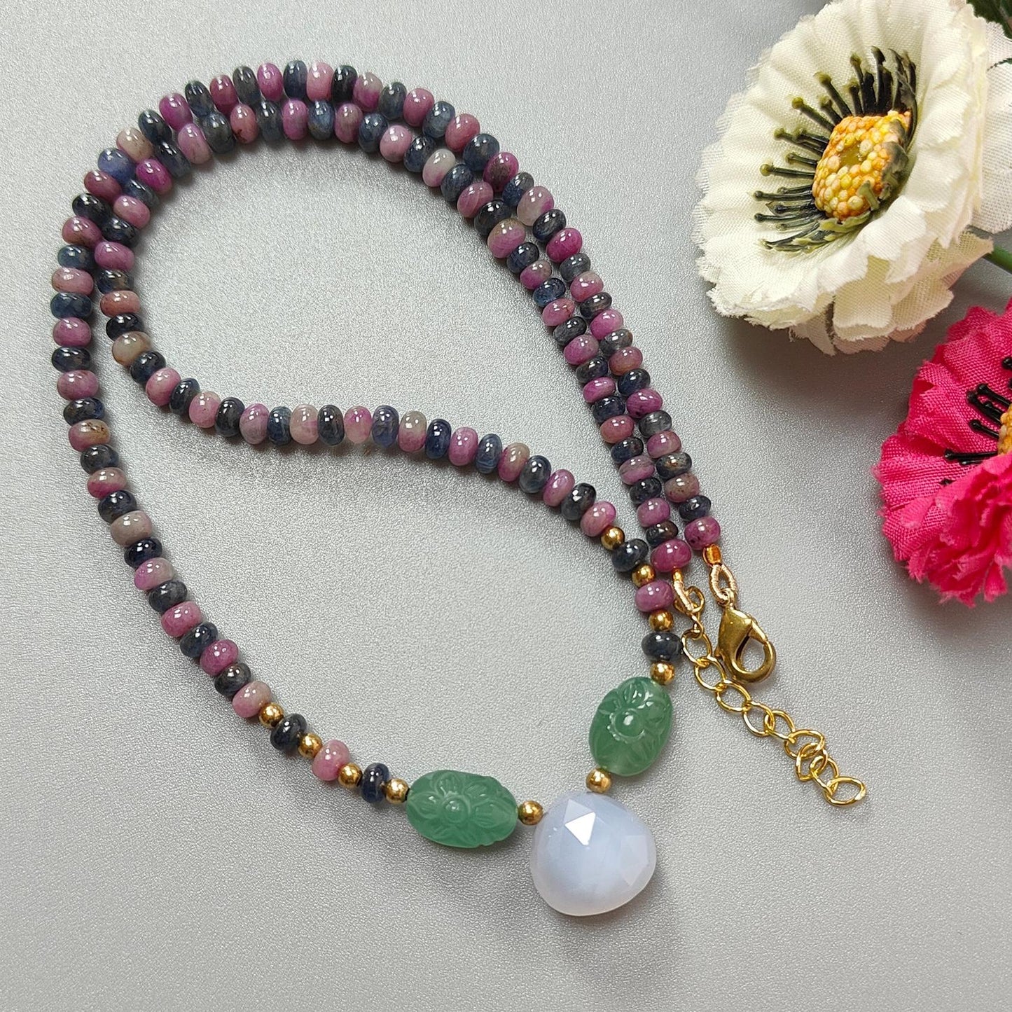 Zoisite Ruby & Blue Sapphire Gemstone Beads Necklace: 24.81gms Natural Quartzite, Blue Chalcedony Plain Rondelle Brass Necklace 4mm-5mm 18"
