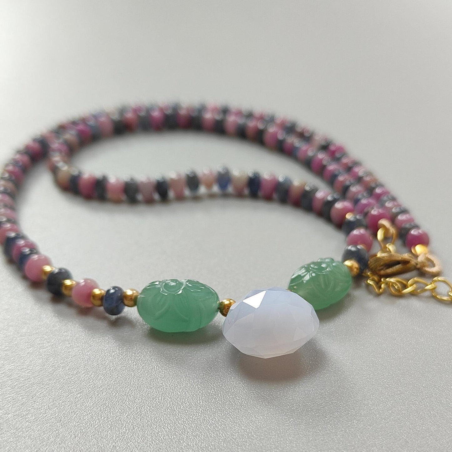 Zoisite Ruby & Blue Sapphire Gemstone Beads Necklace: 24.81gms Natural Quartzite, Blue Chalcedony Plain Rondelle Brass Necklace 4mm-5mm 18"