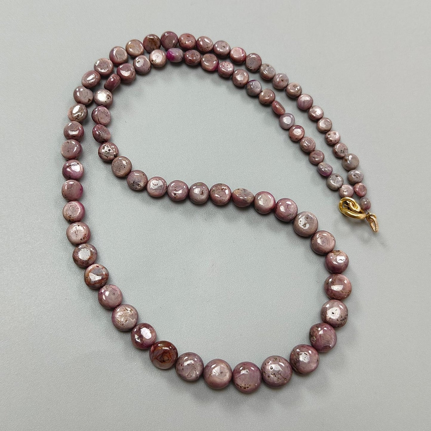 Pink Sapphire Gemstone Beads Necklace: 28.50gms Natural Untreated Unheated Sapphire Plain Round Brass Necklace 4mm - 8mm 19"