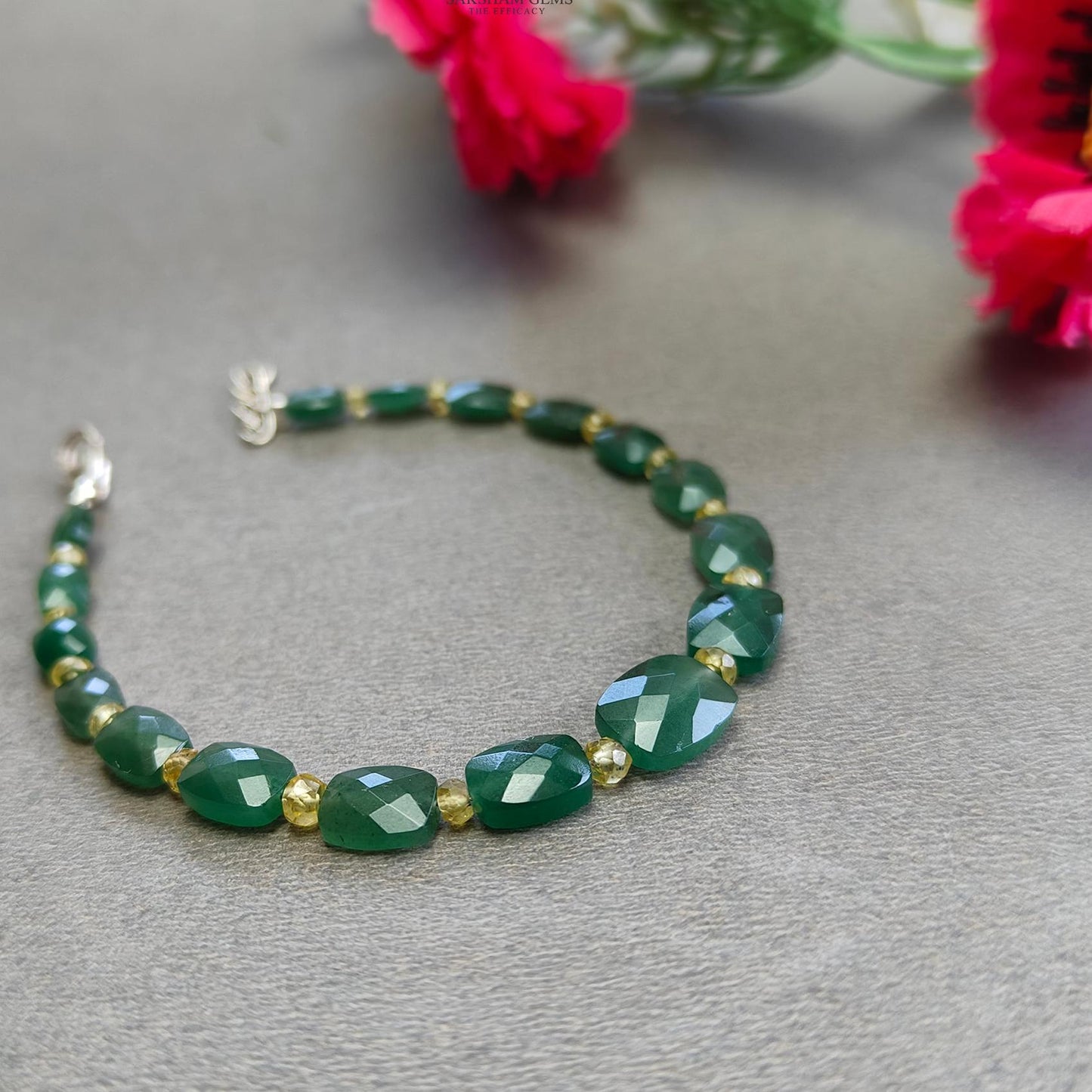 Quartz & Opal Beads Bracelet : 4.06gms 925 Sterling Silver Green Quartz And Yellow Opal Briolette Cushion Checker Cut Bracelet 7"