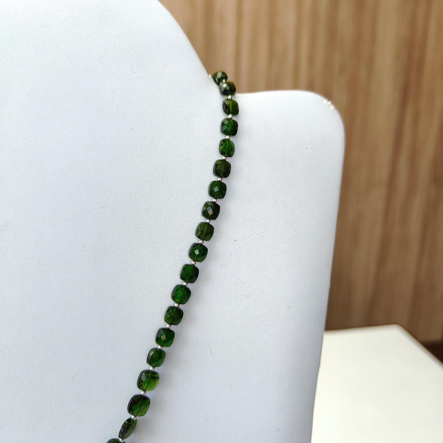 Chrome Diopside Gemstone Beads Necklace : Green Chrome Diopside 925 Sterling Sliver Briolette Checker Cut Beaded Necklace