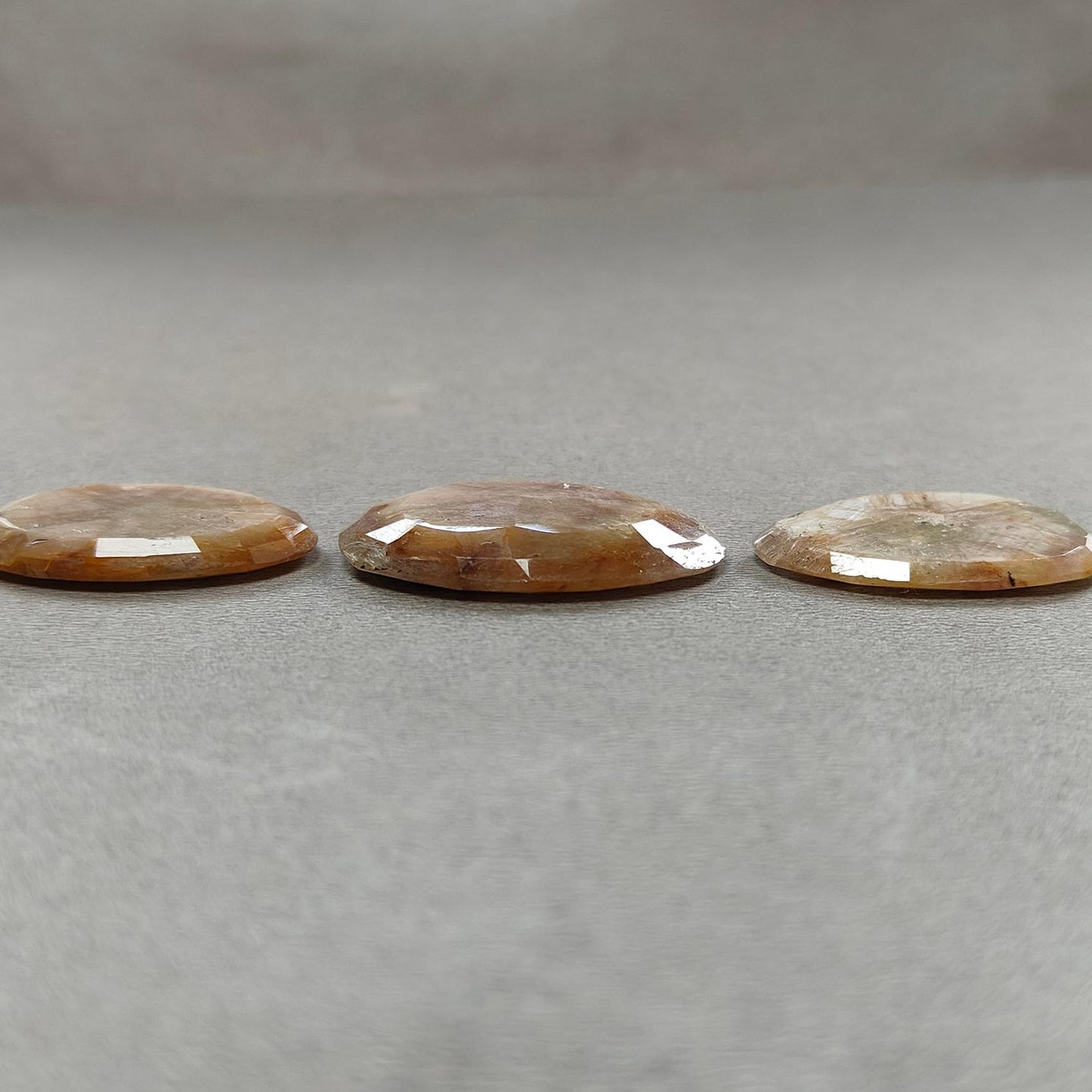 Multi Sapphire Gemstone Normal Cut Trapiche : 107.70cts Natural Untreated Raspberry Sheen Sapphire Egg Shape 31*21mm - 34*24.5mm 3pcs