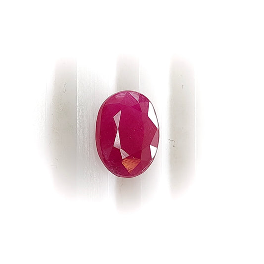 Ruby Gemstone Normal Cut : 3.00cts Natural Untreated Unheated Red Ruby Oval Shape 10*7mm 1pcs