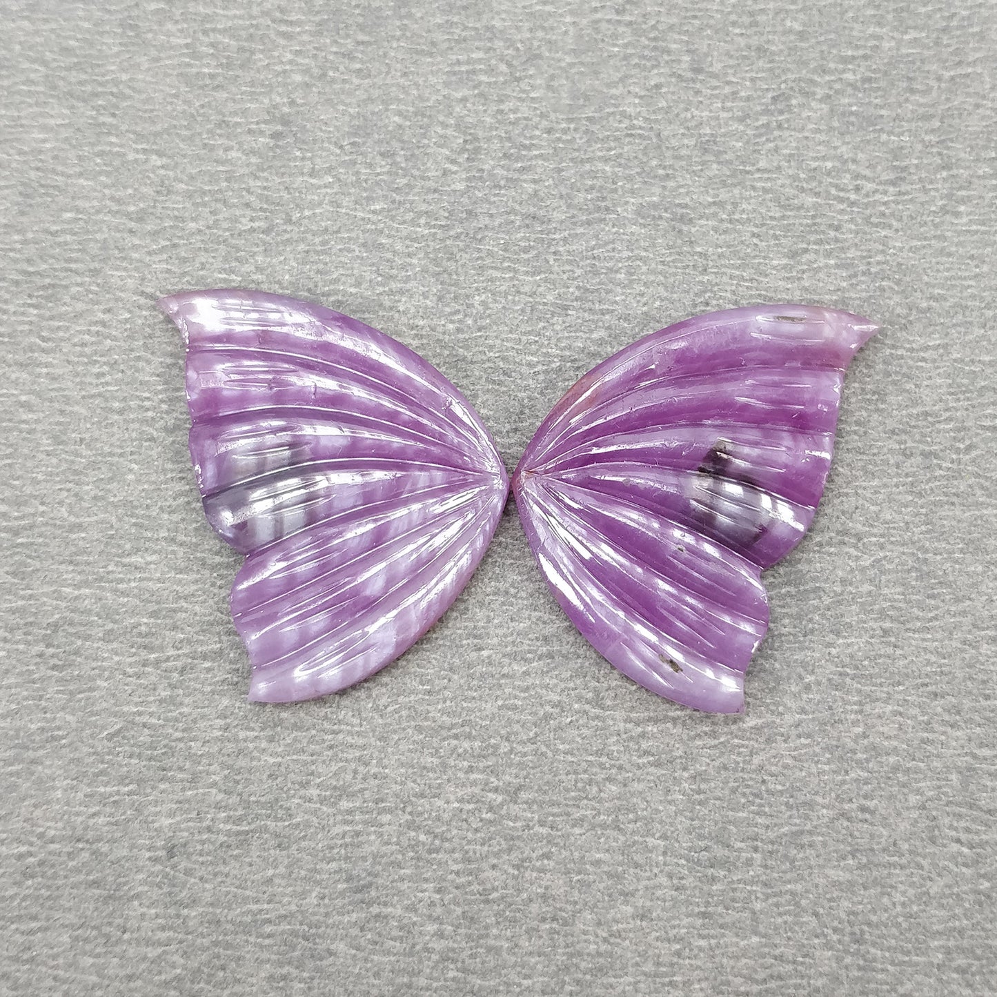 Raspberry Sheen SAPPHIRE Gemstone Carving : 29.45cts Natural Untreated Pink Sapphire Hand Carved BUTTERFLY 25*17mm Pair