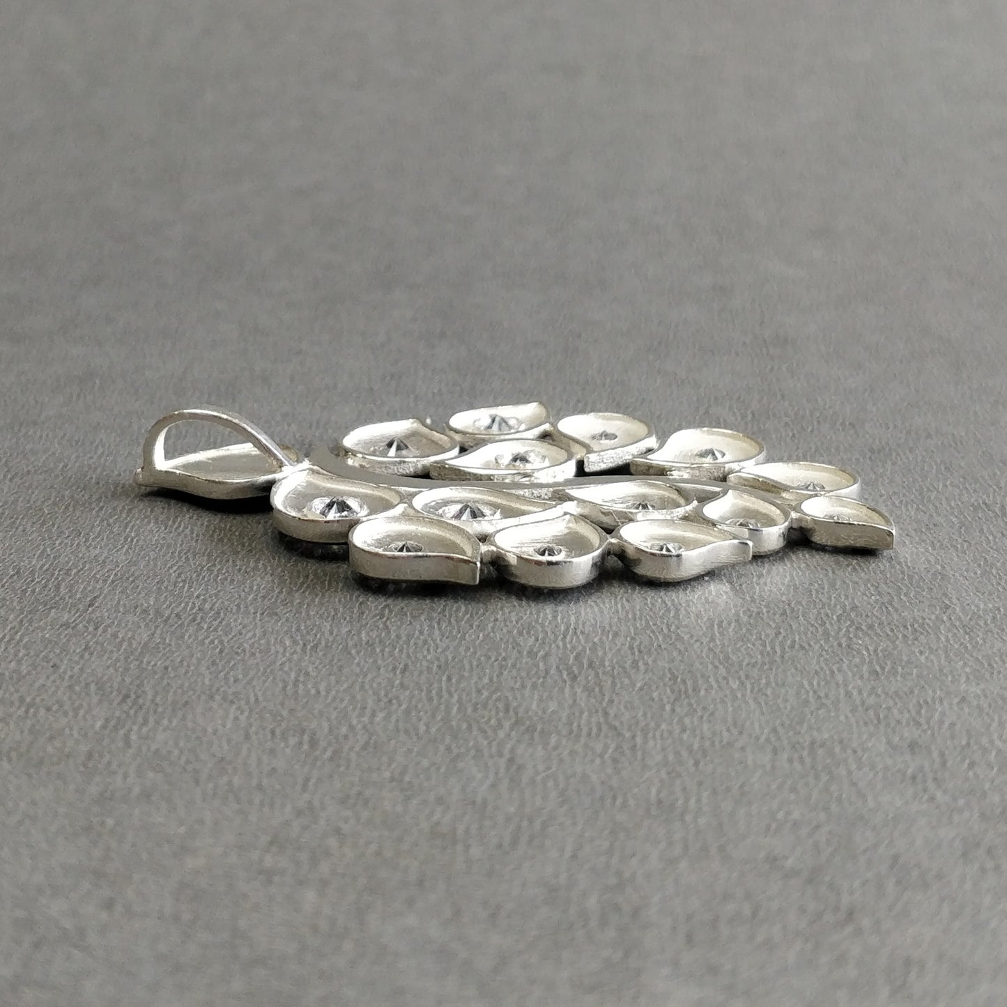 925 Sterling Silver With Cubic Zirconia Pendant : 21.40gms Fashion Jewellry Peacock Leaf Pendant 2.5" Gift For Her