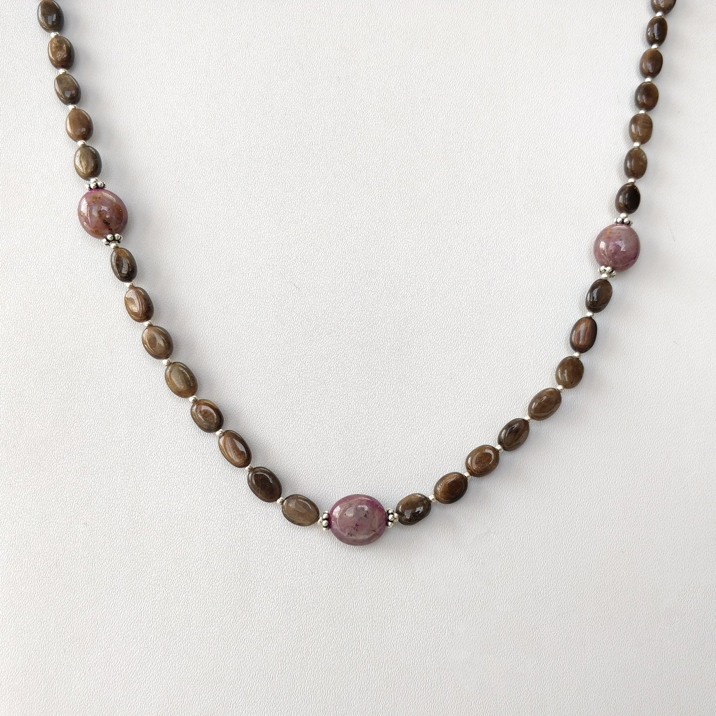 Chocolate Sapphire & Star Ruby Gemstone Necklace : 111.25cts Natural Untreated Oval Shape With 925 Sterling Silver 6*5mm - 11*10mm 18.75"