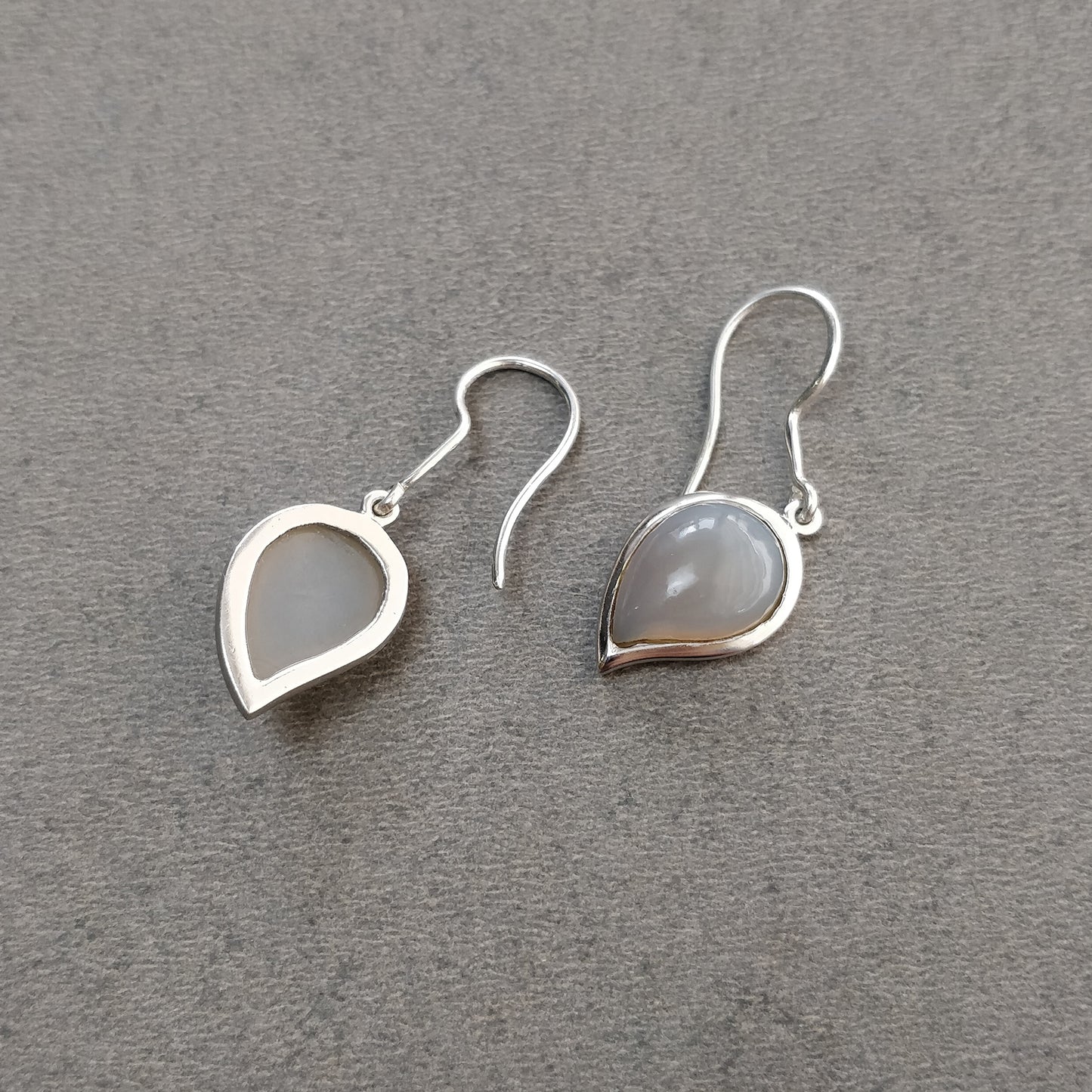 Gray Onyx Gemstone Earring : 4.71gms Natural Onyx With 925 Sterling Silver Drop Dangle Bezel Set Hook Earrings 1.5"