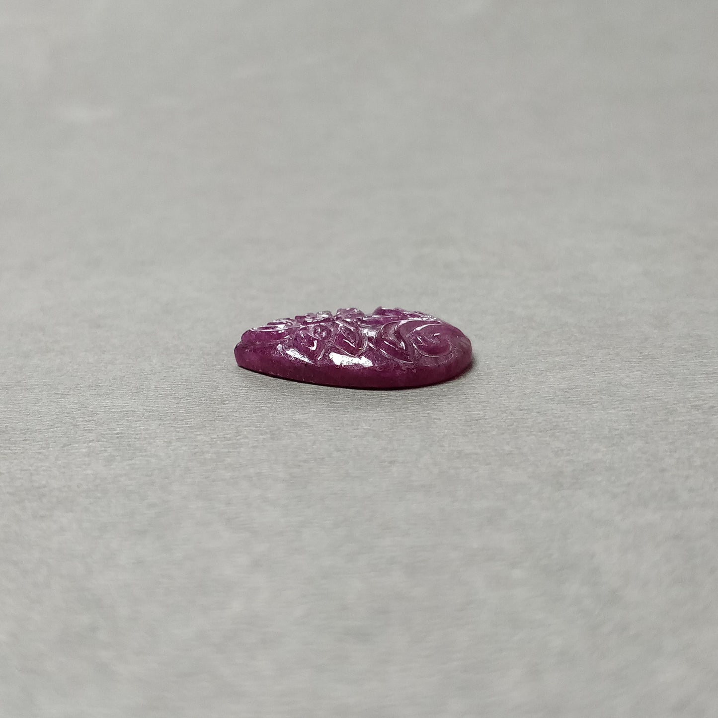 RUBY Gemstone Carving : 22.10cts Natural Untreated Unheated Red Ruby Hand Carved Floral Pear Shape 22.10mm