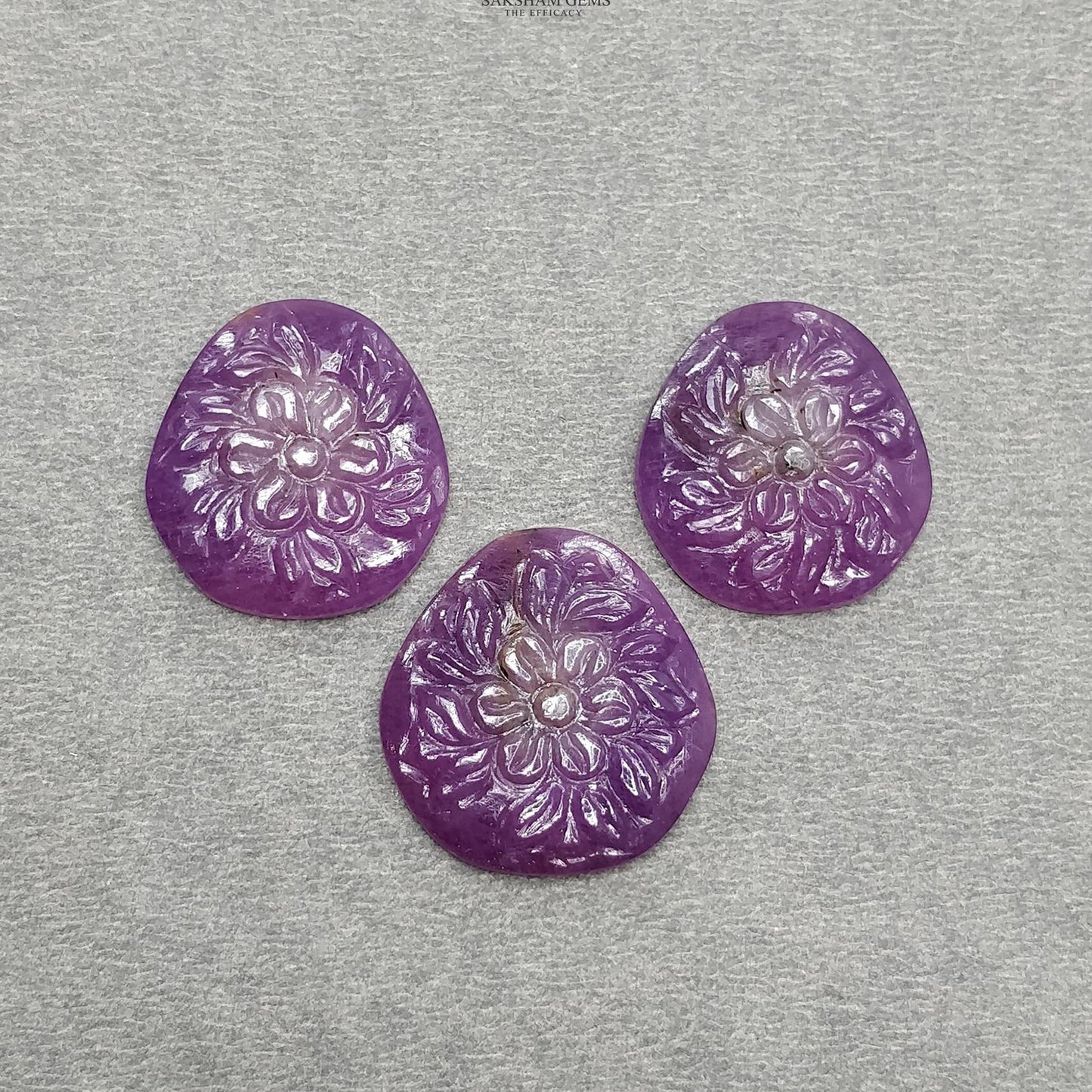 Purple Sapphire Gemstone Carving : 52.40cts Natural Untreated Sapphire Hand Carved Uneven Shape 20.5*19mm - 22*21mm 3pcs