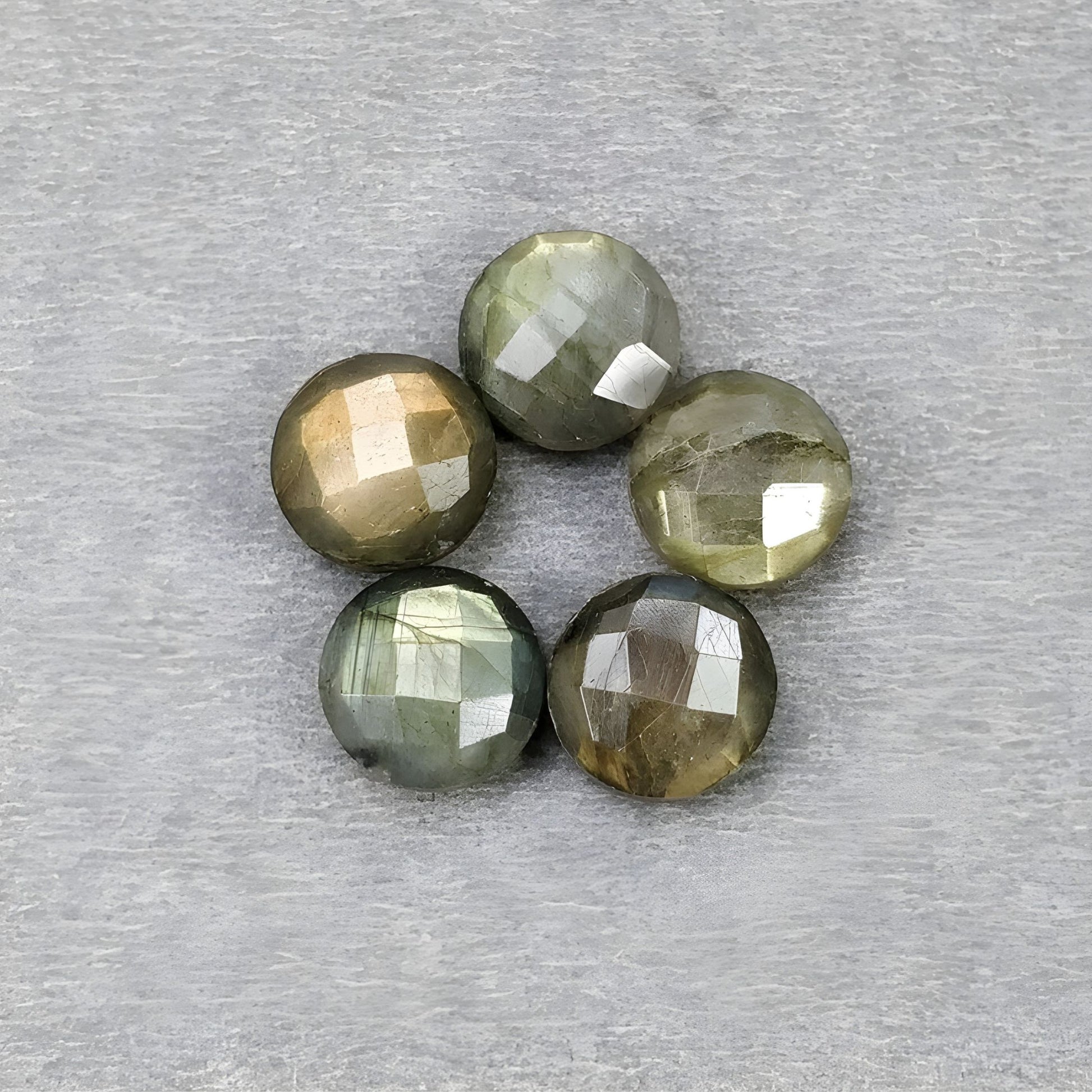 labradorite naturale