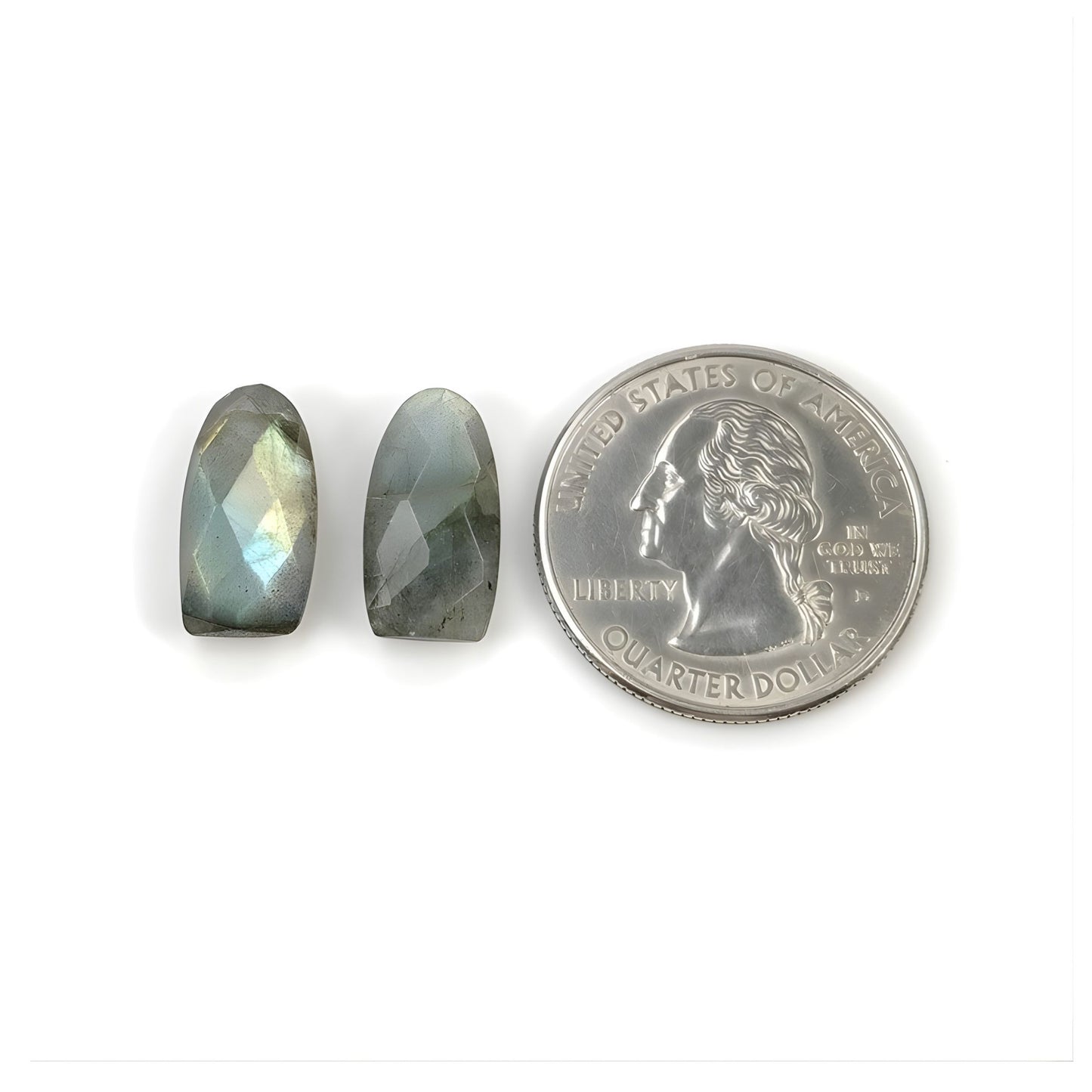 ラブラドライトの宝石