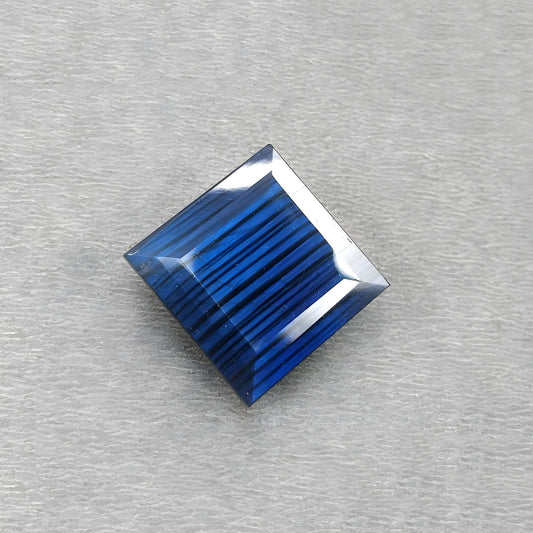 labradorite faceted cut gemstone