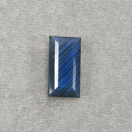 labradorite faceted cut gemstone