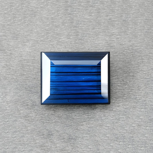 labradorite faceted cut gemstone