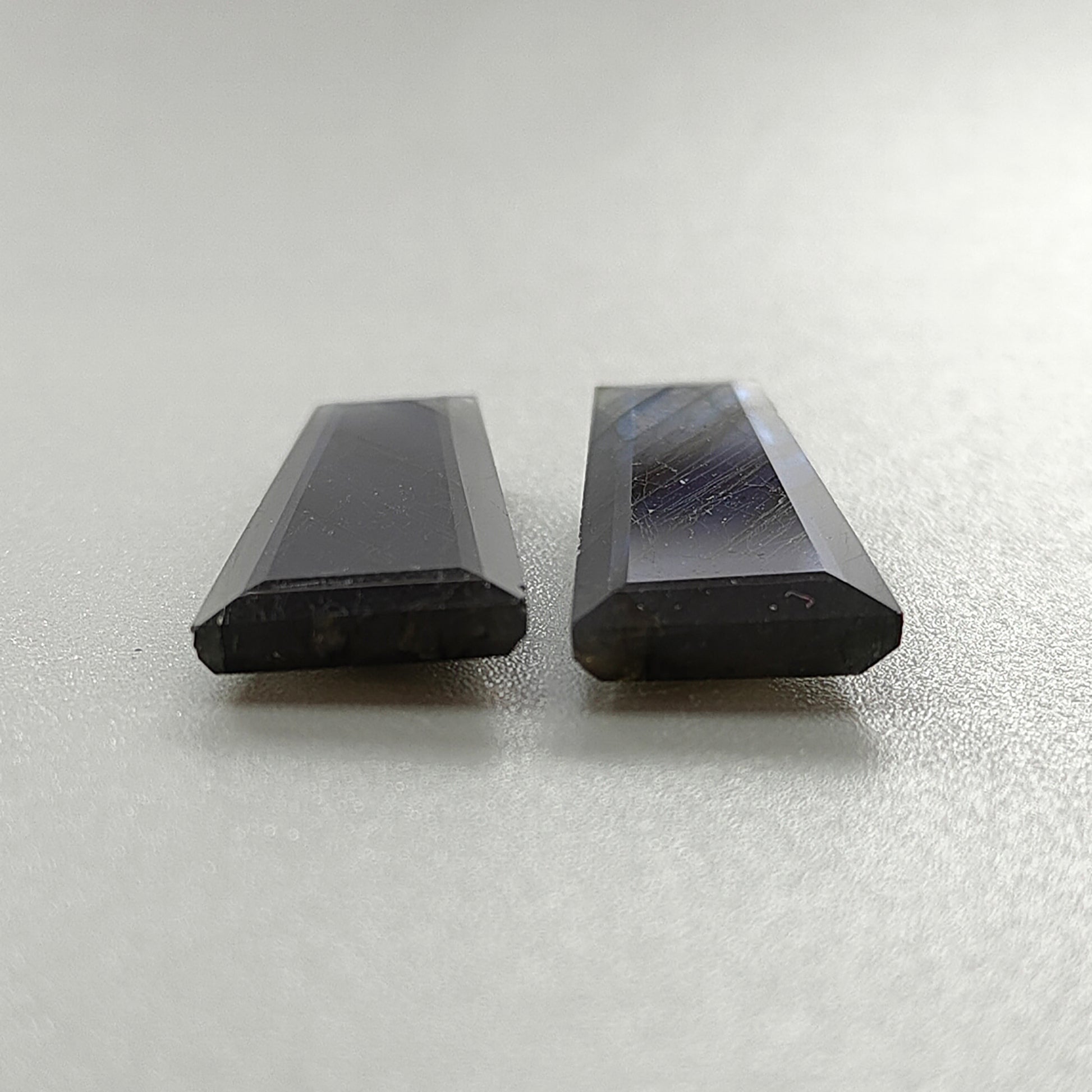 قطع اللابرادوريت متعدد الأوجه