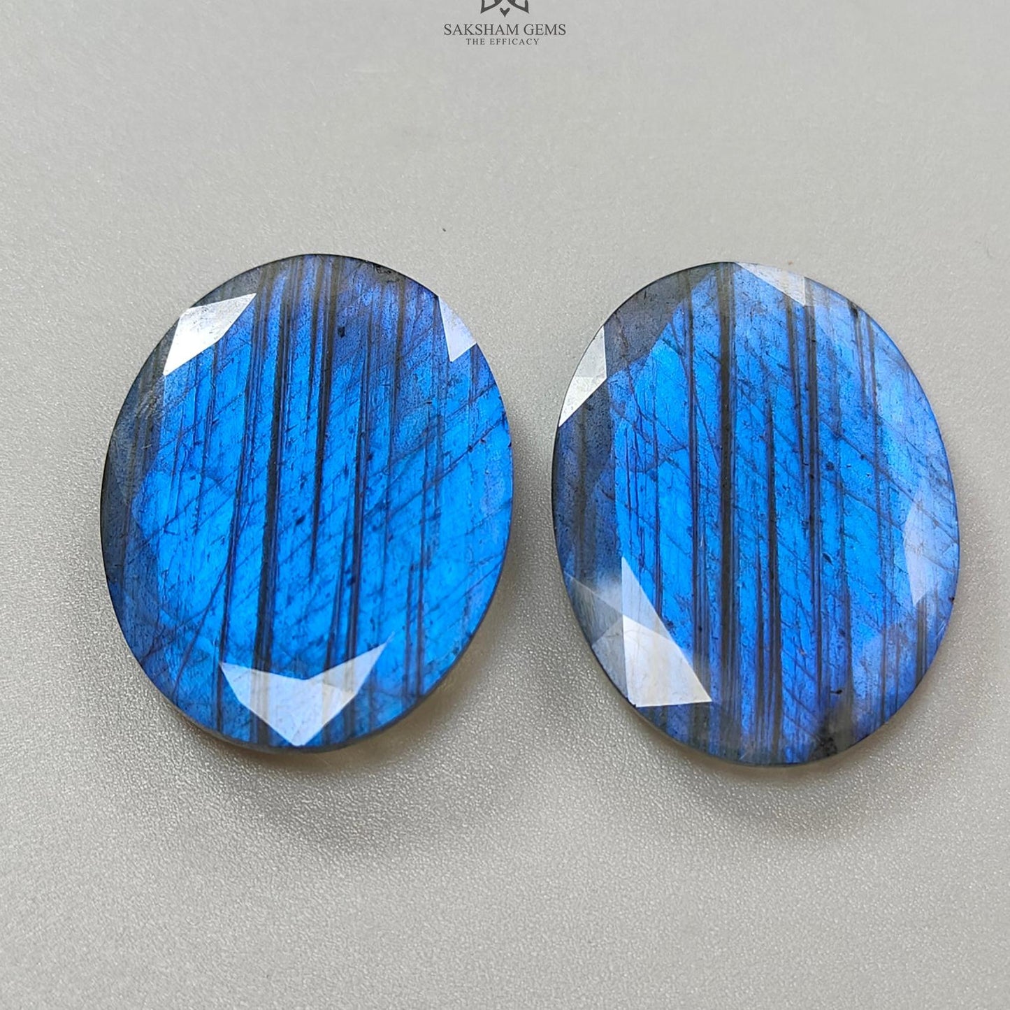 Labradorite Gemstone Oval Faceted Cut : 67.00cts Natural Untreated Blue Labradorite Oval Shape pair For Jewelry 34*25mm