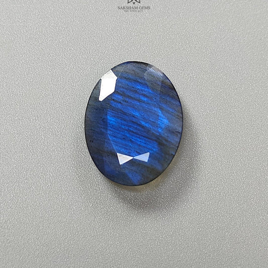 Labradorite Gemstone