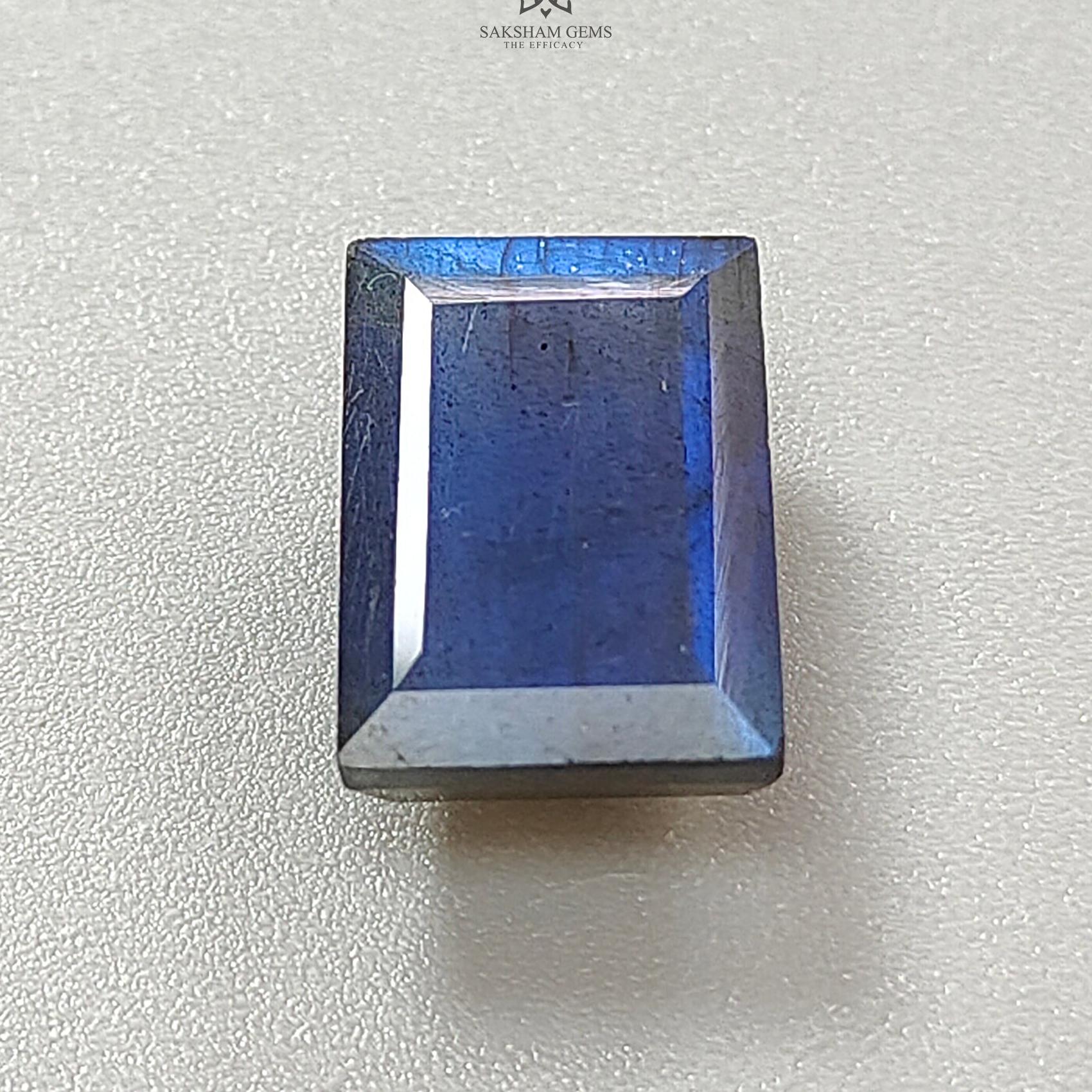 Labradorite Gemstone