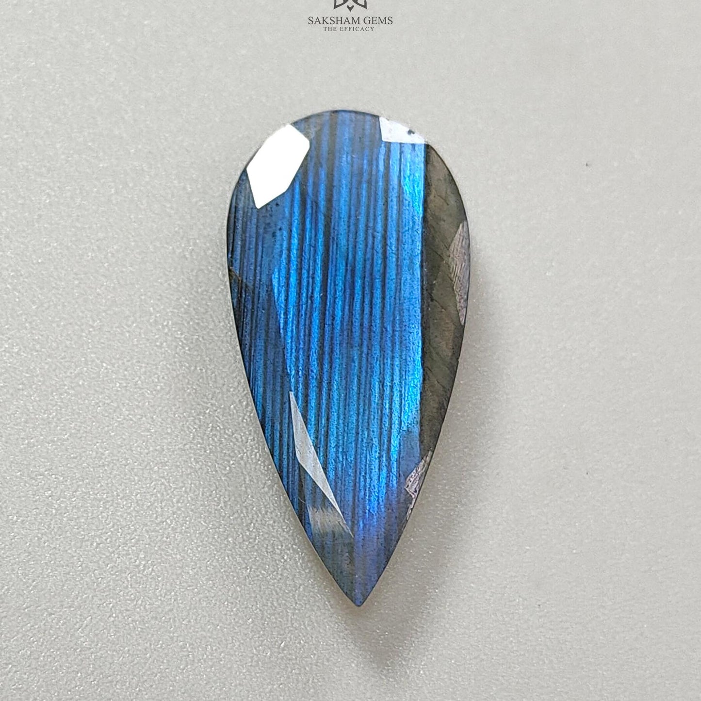 Labradorite Gemstone