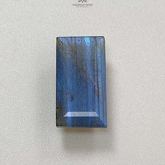 Labradorite Gemstone