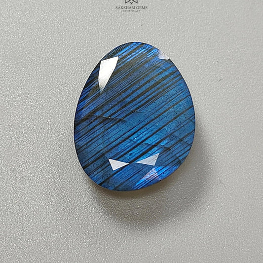 Labradorite Gemstone