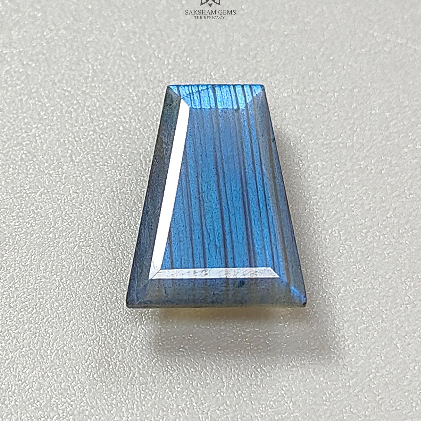 Rainbow Flashing Labradorite Fancy Cut: 6.20cts Natural Untreated Unheated Blue Labradorite Trapezium Shape 1pc For Jewelry 17*12mm