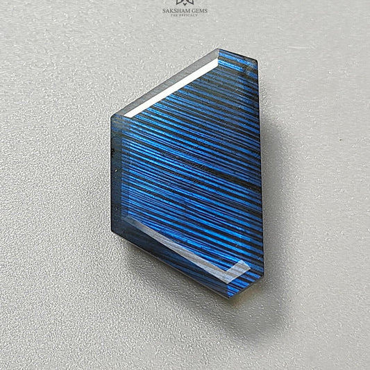 Labradorite Gemstone