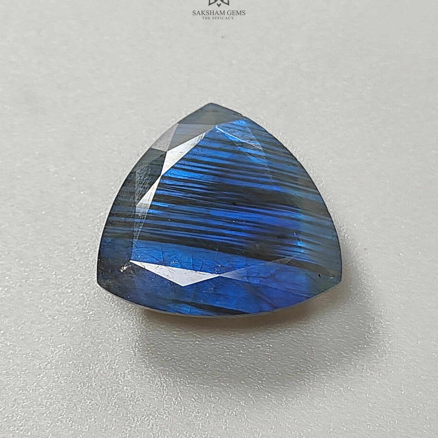 Labradorite Gemstone