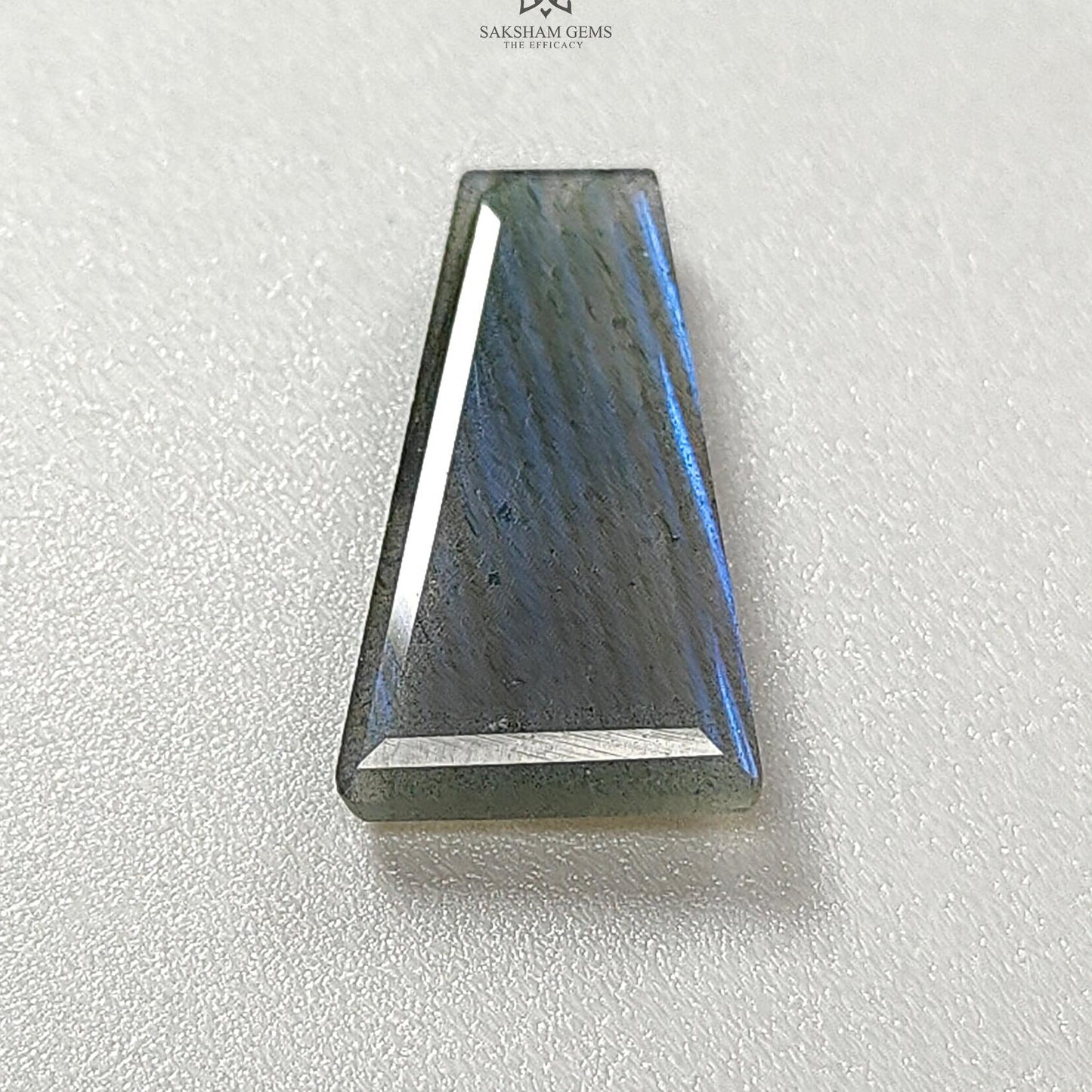 Rainbow Flashing Labradorite Fancy Cut: 7.20cts Natural Untreated Unheated Blue Labradorite Trapezium Shape 1pc For Jewelry 21*12mm