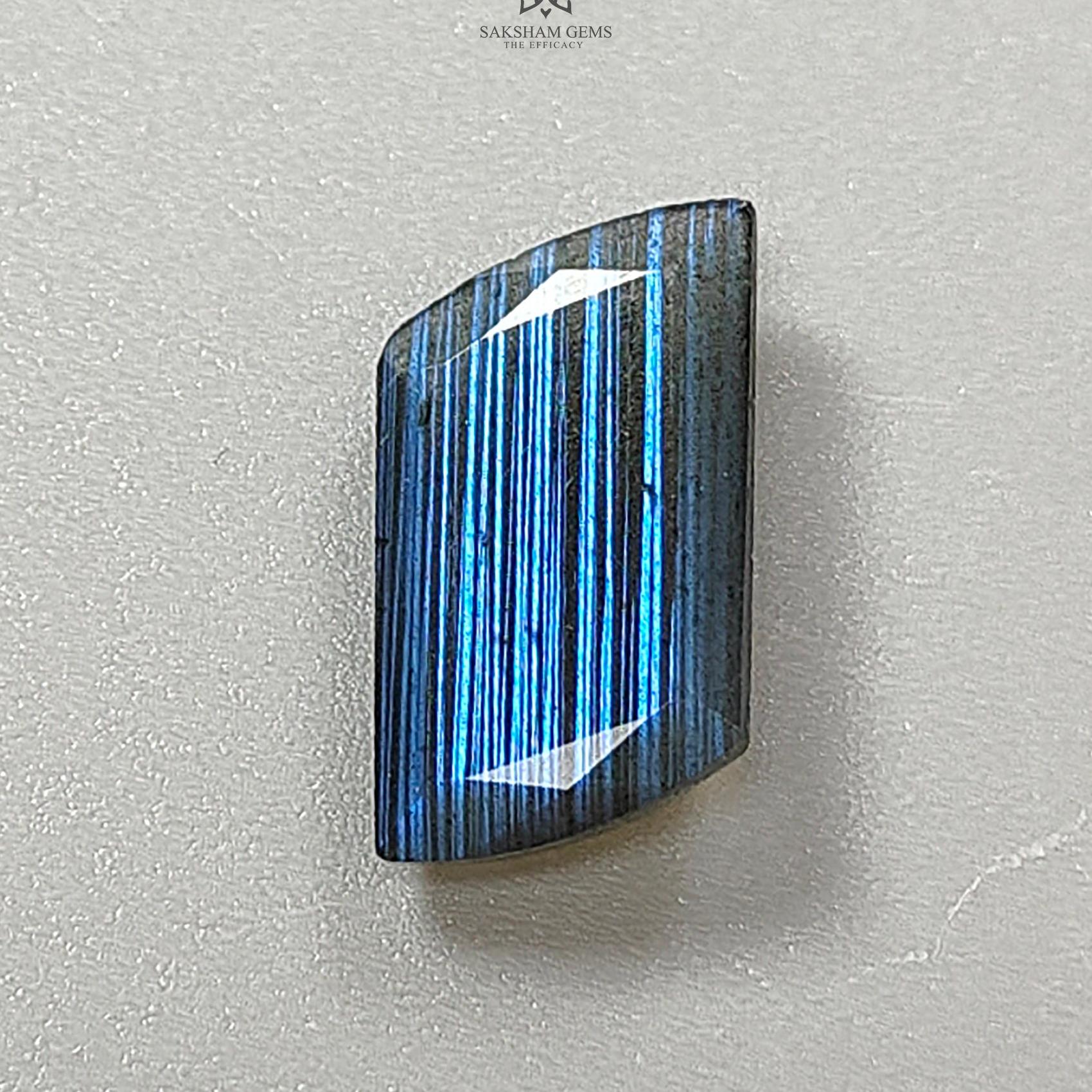 Labradorite Gemstone