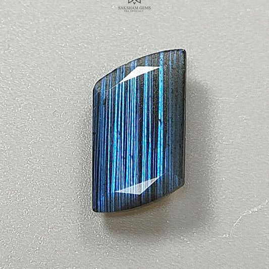 Labradorite Gemstone