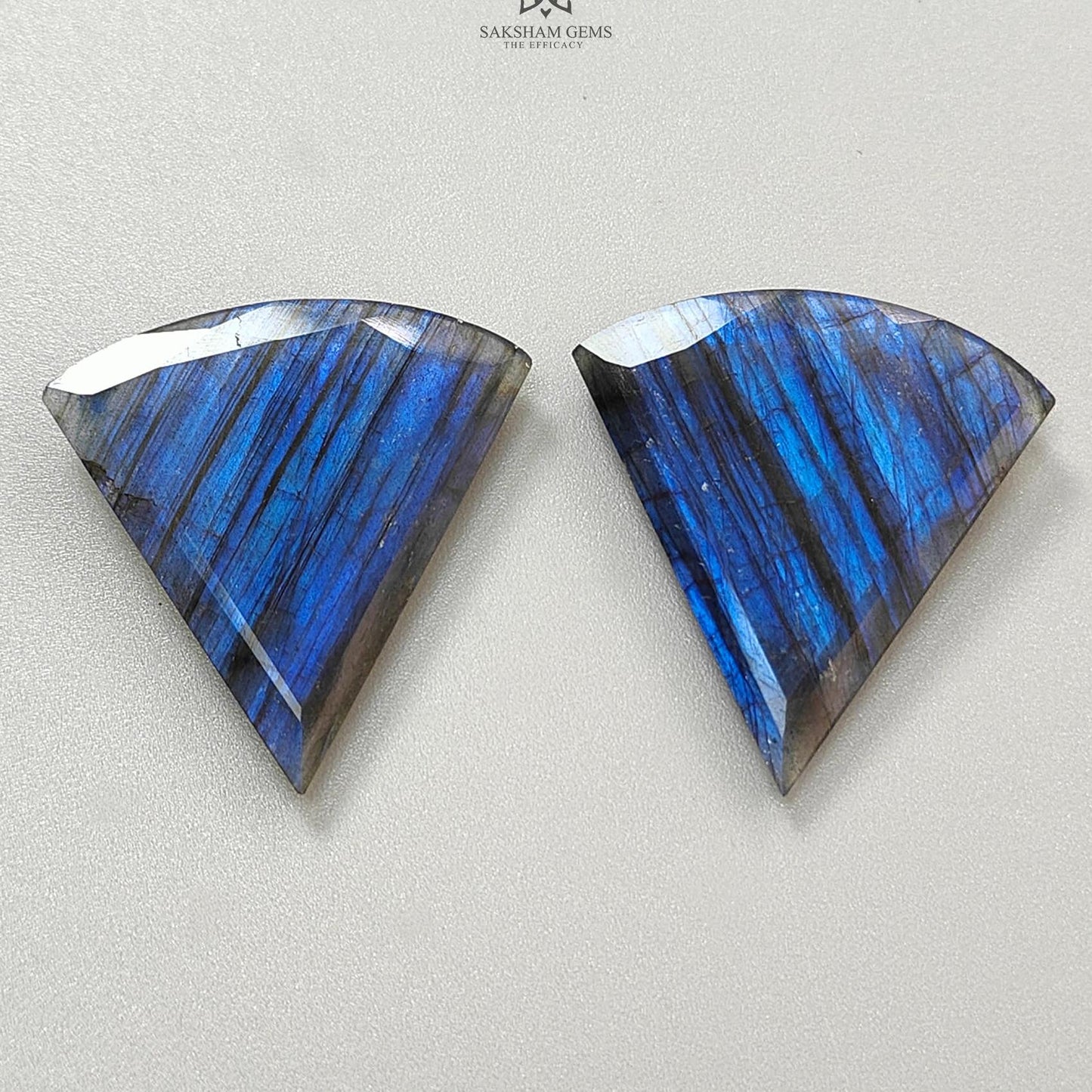 Labradorite Gemstone
