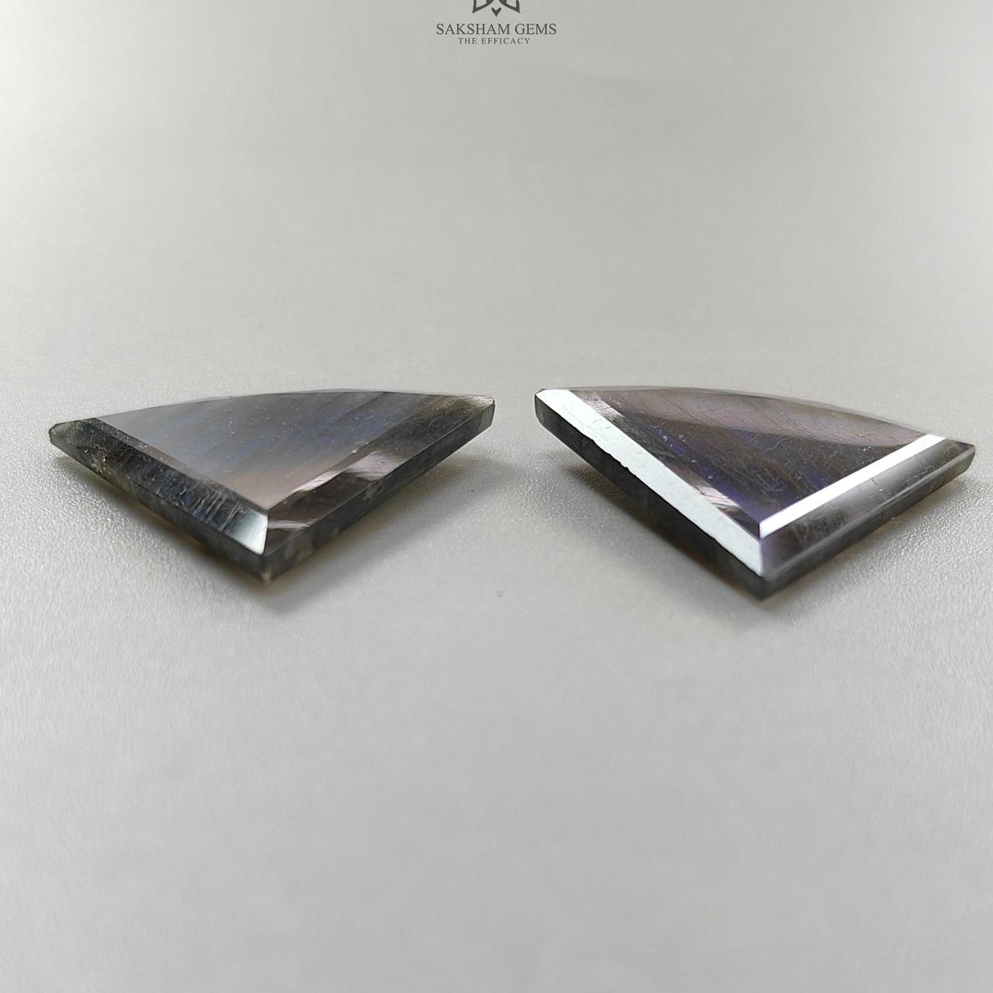 Labradorite Cabochon Fancy Cut: 61.30cts Natural Untreated Unheated Blue Labradorite Triangle Shape 37*34mm Pair For Jewelry