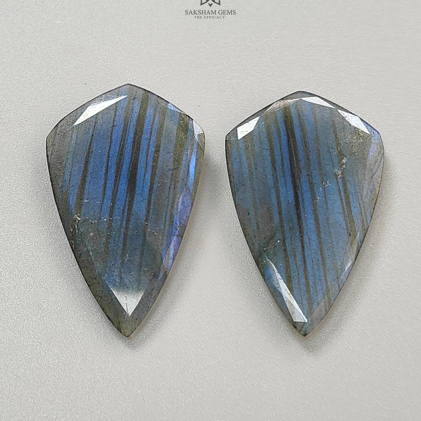 Labradorite Gemstone