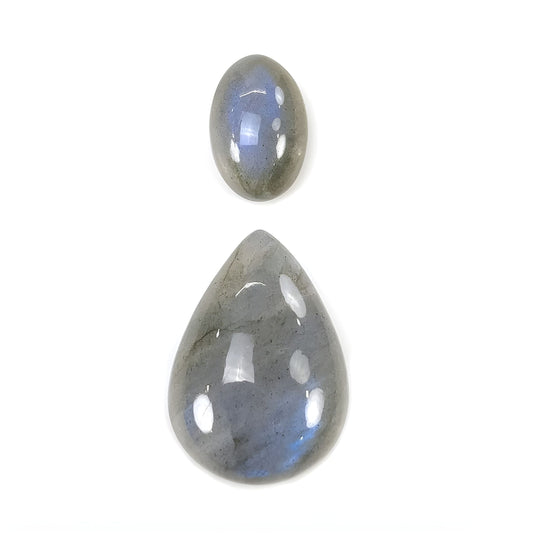 labradorite cabochon gemstone