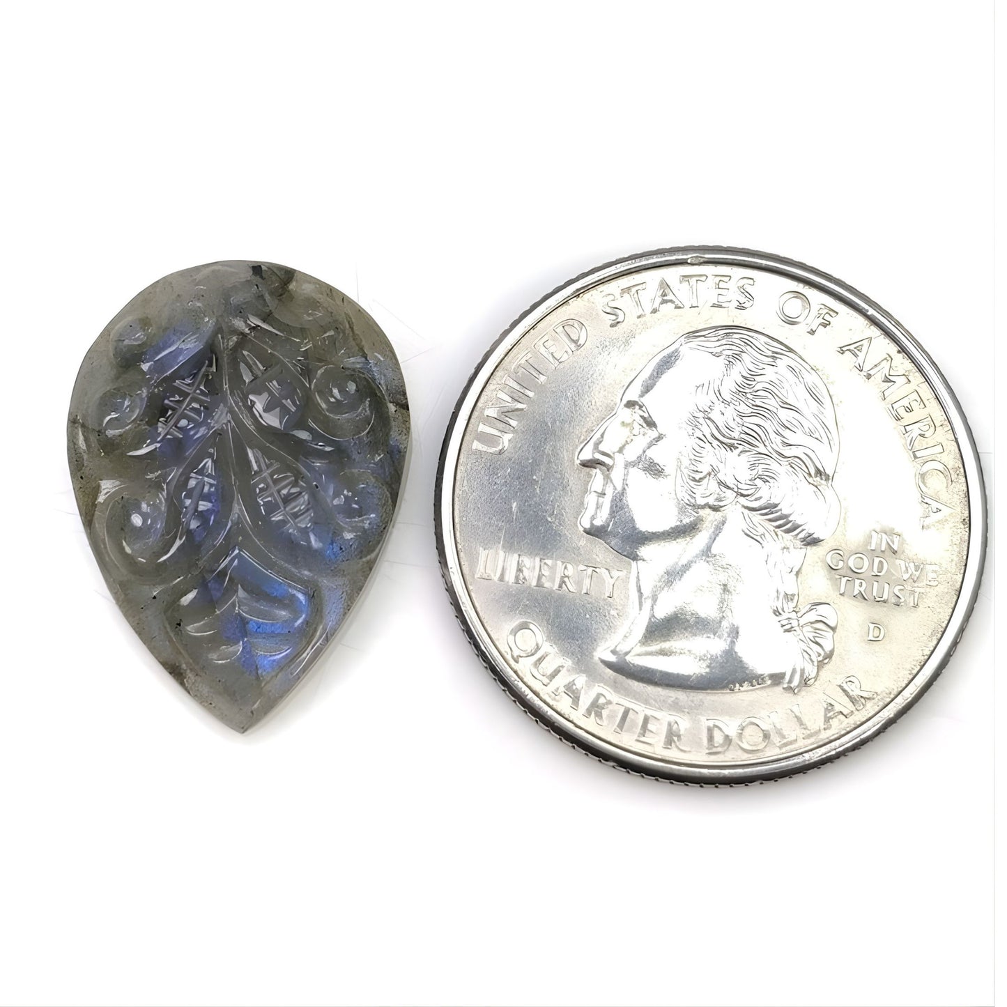 洋ナシ型のラブラドライト