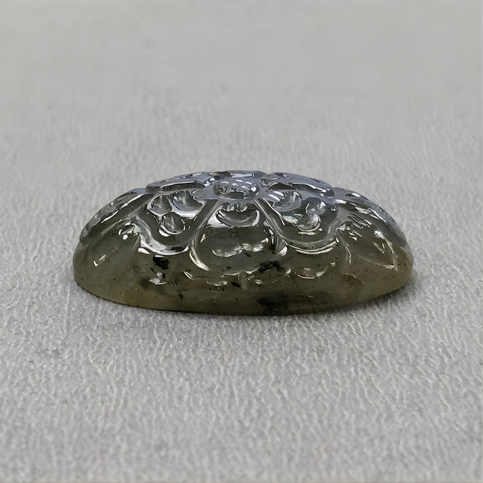 labradorite naturale