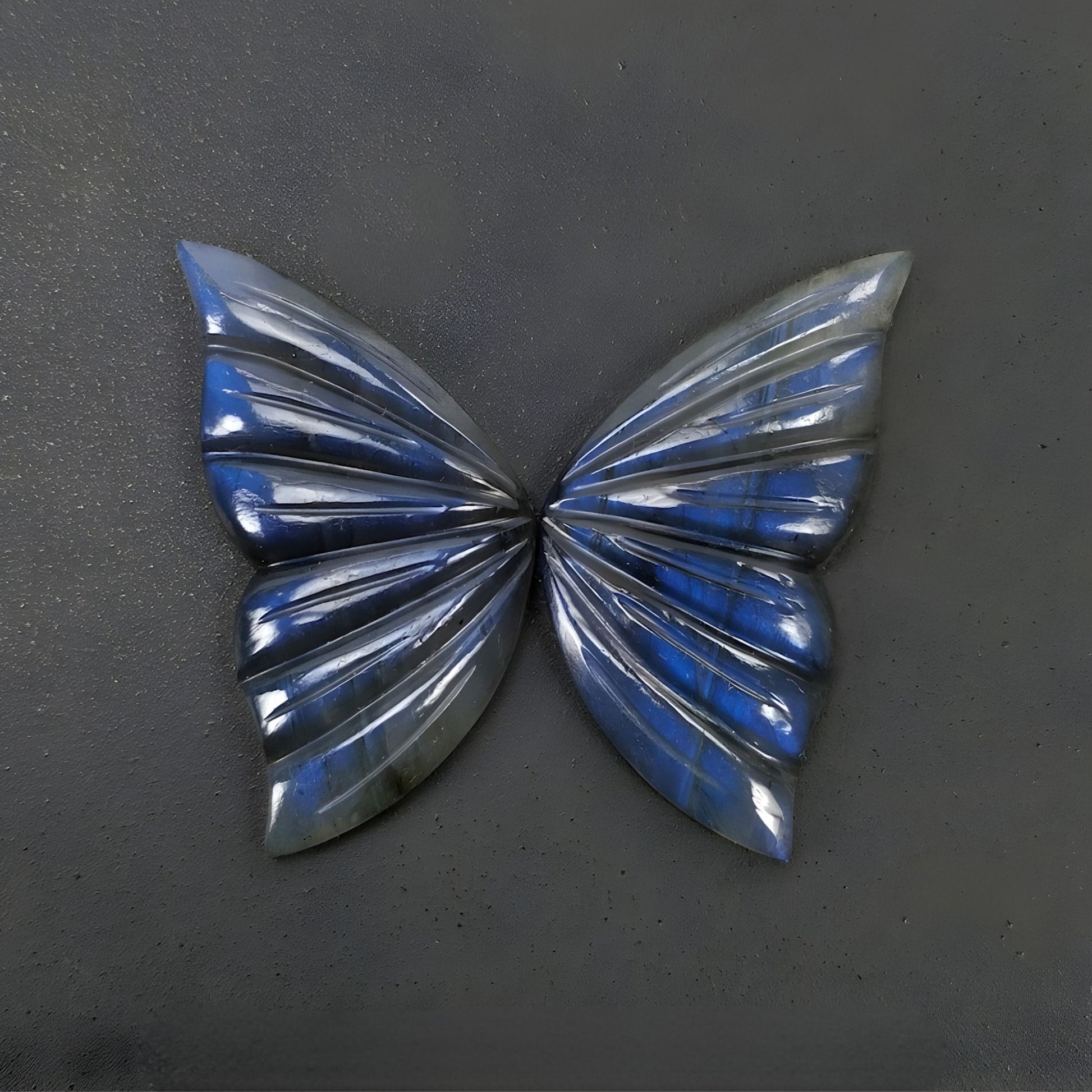 labradorite carving gemstone