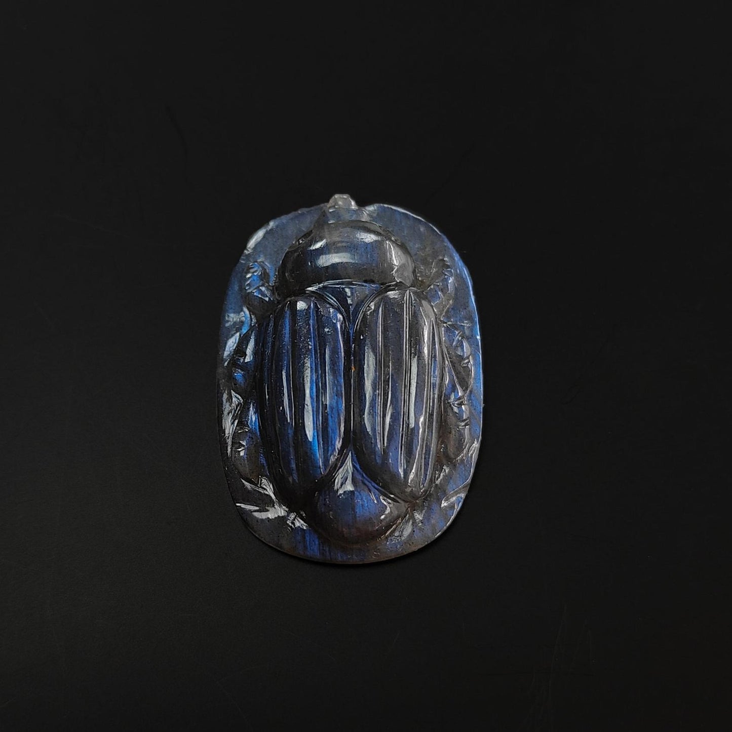 Labradorite Gemstone Carving : Natural Untreated Unheated Labradorite Hand Carved Scarabs 1pcs Set