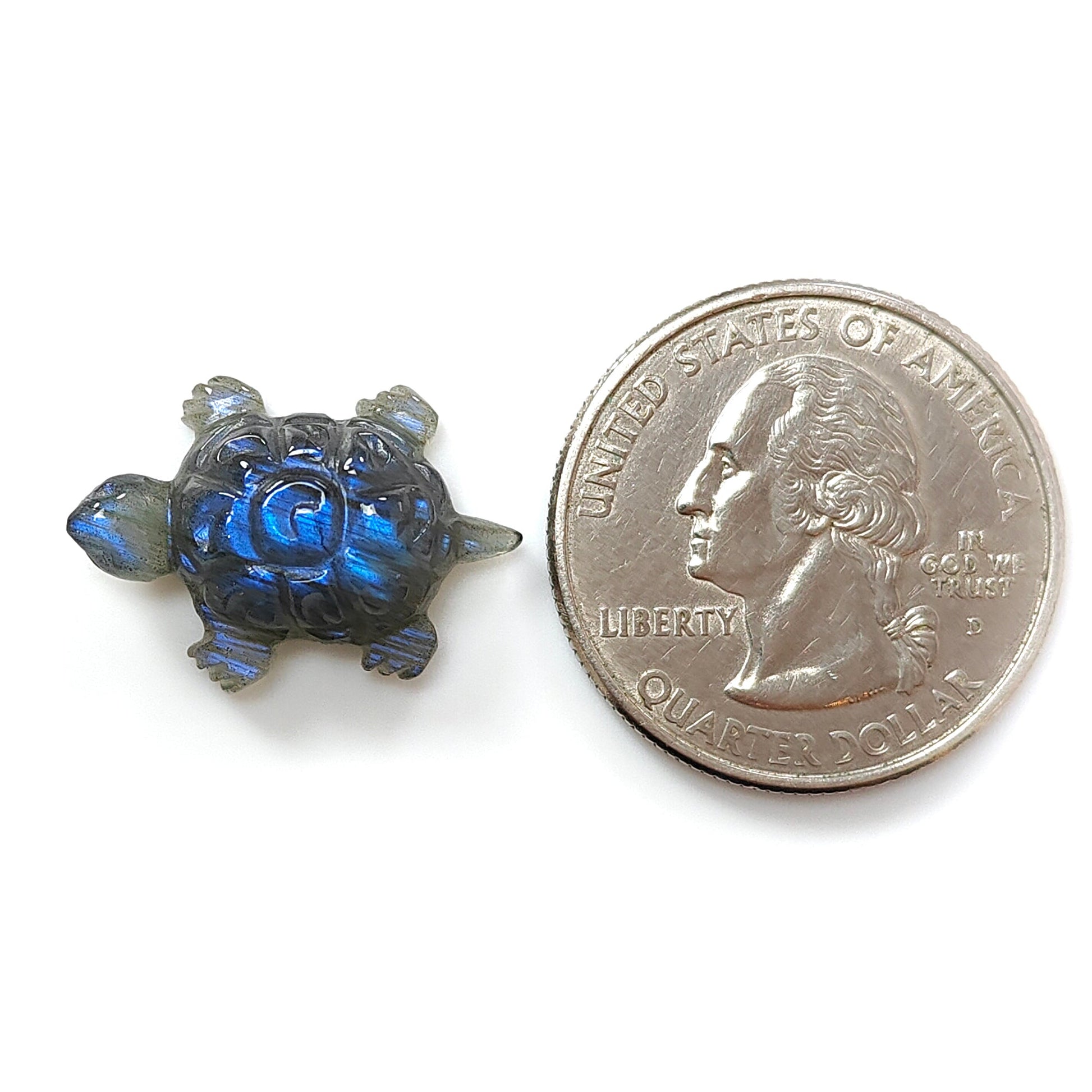 ロアブラドライト彫刻